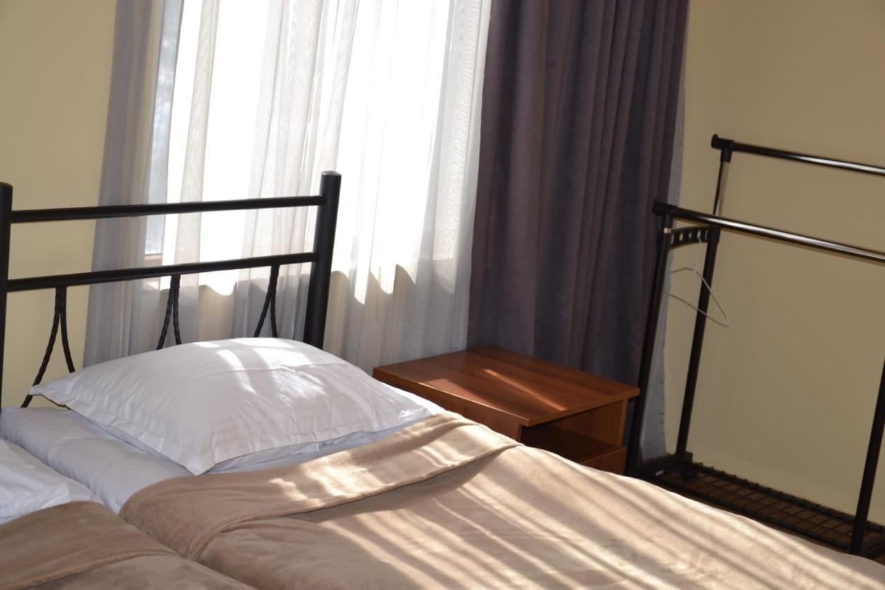 Hotel Gallery เมสเตีย ภายนอก รูปภาพ